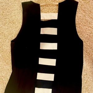 PARKER Open-back top